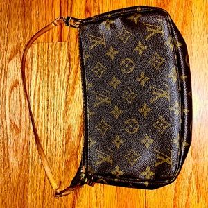 Authentic Small Louis Vuitton purse